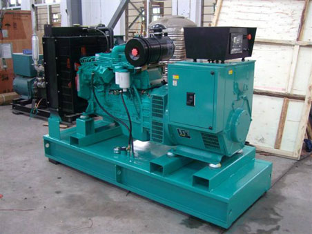 阿荣200kw康明斯柴油发电机组图片 阿荣200kw康明斯柴油发电机组图片